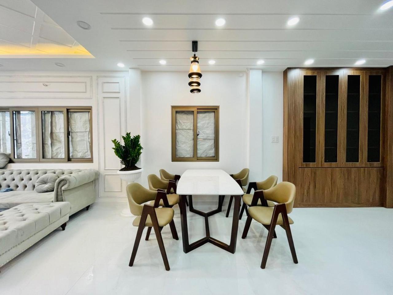 Urban Tranquility Go Vap 2br Căn hộ